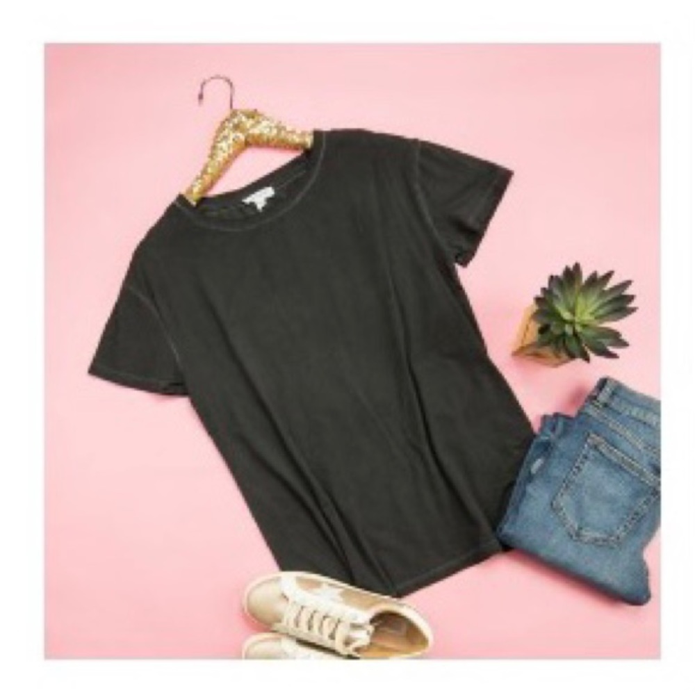 Dark Gray Short Sleeve Basic Top
